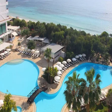 Resort Grecian Bay Aya Napa